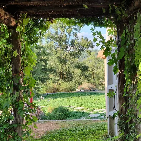 El Retiro, Rural Loft Holiday home Buenache de la Sierra
